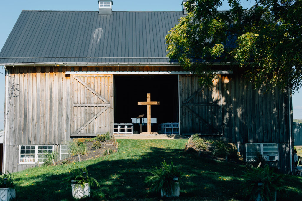 Private farm wedding venue near Columbus Ohio