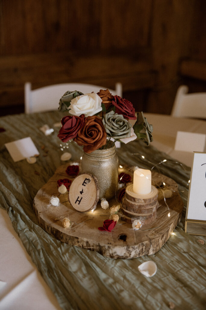 Charming centerpieces and décor for a Columbus, Ohio wedding reception.