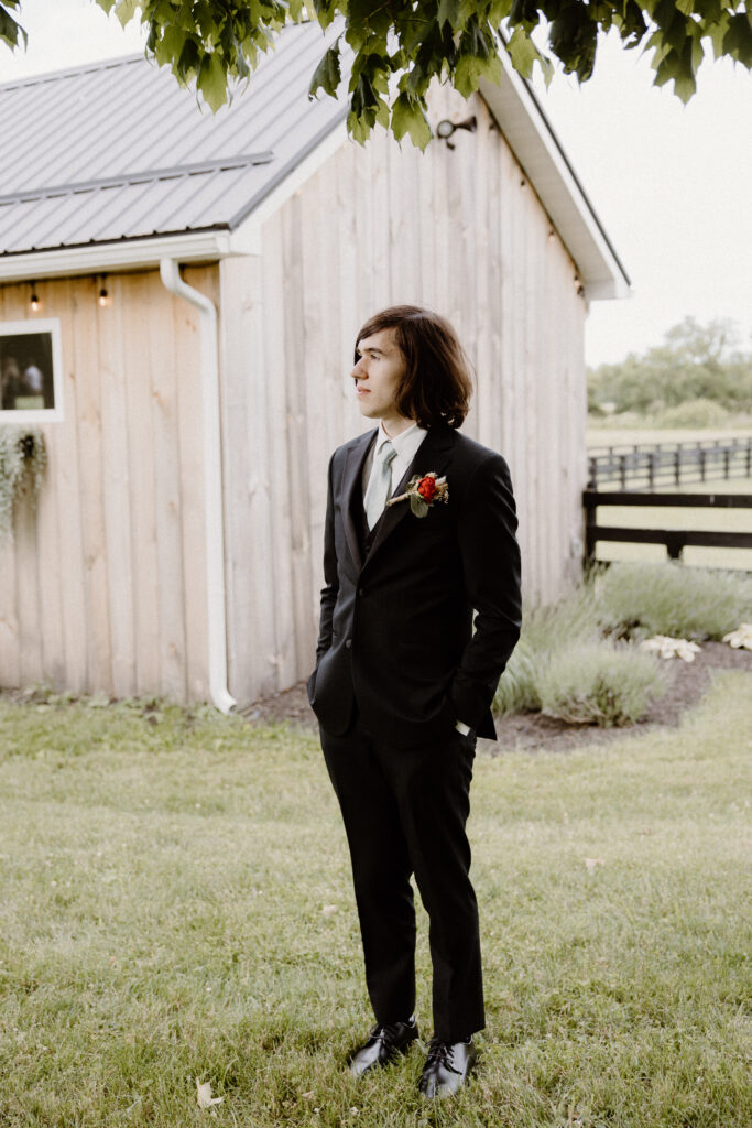 A groom at a Columbus, Ohio wedding venue.