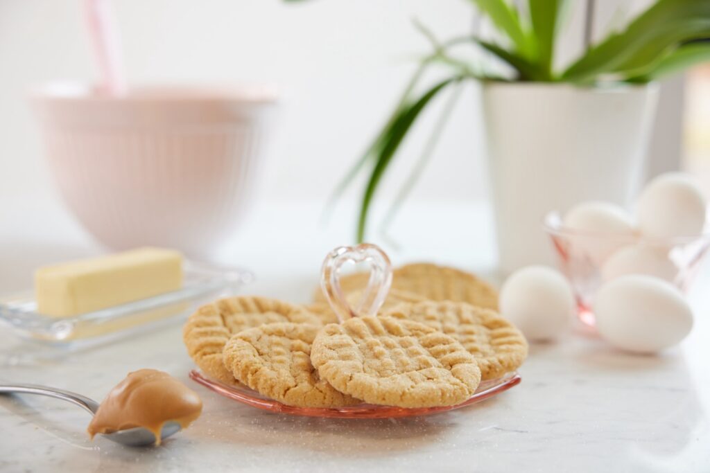 Freshly baked peanut butter cookies with classic fork marks, at a wedding in Columbus, Ohio