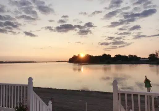 Buckeye Lake Near wedding venue