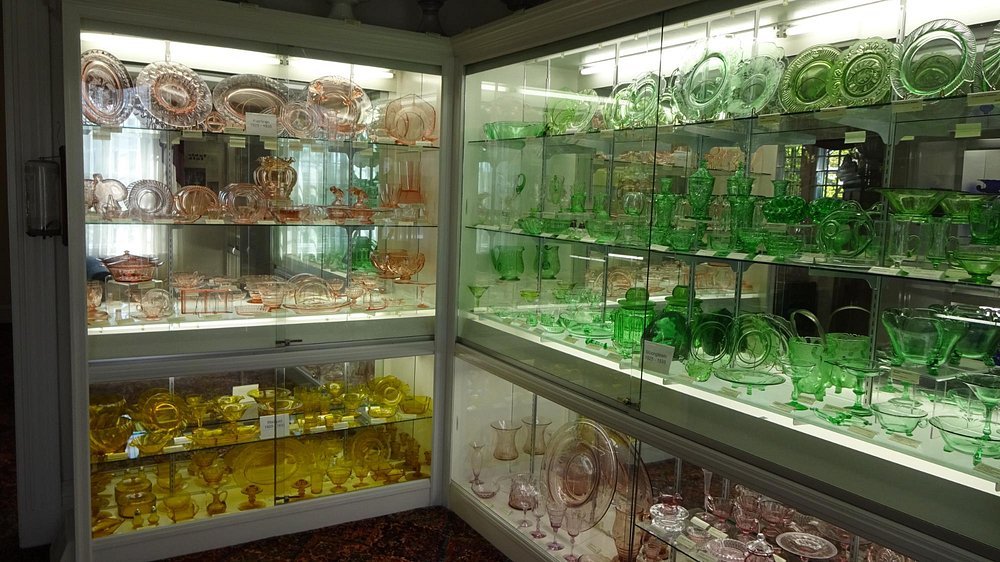 Heisey Glass Museum near wedding venue Newark Oh